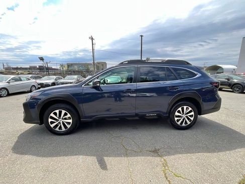 Certified 2023 Subaru Outback Premium AWD/4WD image 6