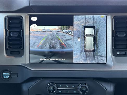 New 2025 Ford Bronco Outer Banks image 19