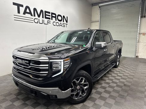 New 2026 GMC Sierra 1500 SLT w/ SLT Premium Plus Package AWD/4WD image 1