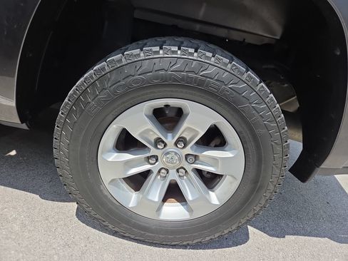 Used 2020 RAM 1500 Laramie RWD image 11