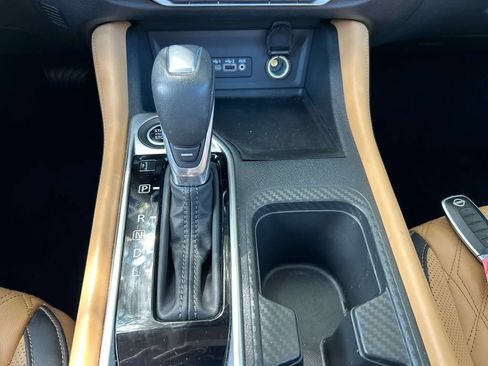 Certified 2025 Nissan Sentra SV w/ SV Premium Package FWD image 28