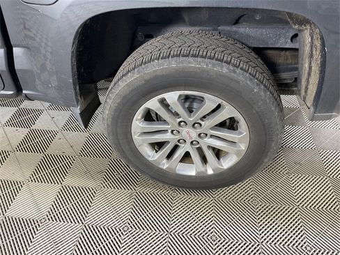 Used 2016 GMC Canyon SLT w/ Driver Alert Package image 13