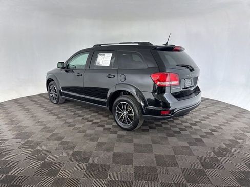 Used 2019 Dodge Journey SE w/ Connectivity Group image 7