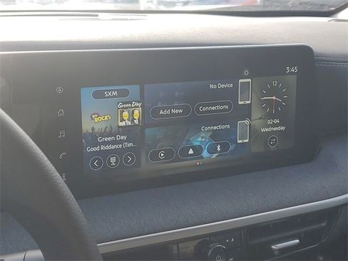 Certified 2025 Nissan Kicks SV image 12