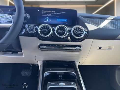 New 2026 Mercedes-Benz GLA 250 4MATIC image 6