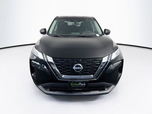 Used 2023 Nissan Rogue S FWD image 2
