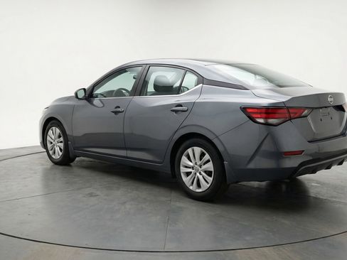 Used 2025 Nissan Sentra S FWD image 6