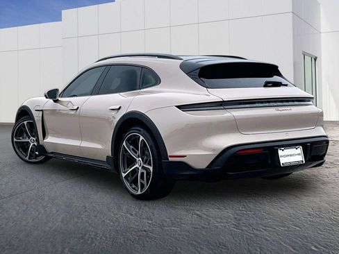 Certified 2022 Porsche Taycan 4 Cross Turismo AWD/4WD image 3