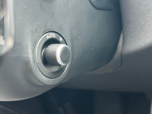 Used 2024 Jaguar F-PACE R-Dynamic S image 36