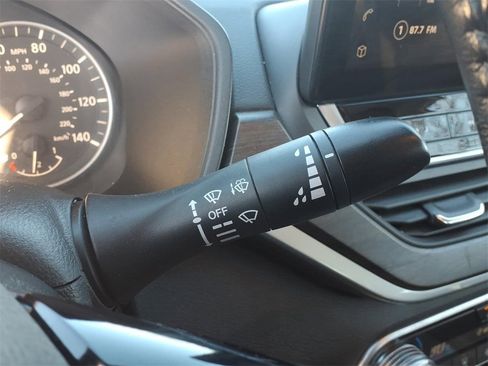 Used 2023 Nissan Altima 2.5 SL image 22