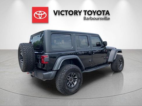 Used 2024 Jeep Wrangler Unlimited Rubicon w/ XTREMEE 35" Tire Package AWD/4WD image 7
