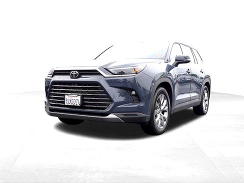 Certified 2025 Toyota Grand Highlander AWD Hybrid image 8
