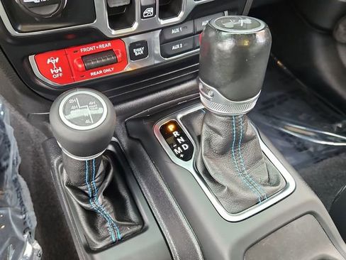 Used 2021 Jeep Wrangler Unlimited Rubicon 4xe w/ Cold Weather Group image 16