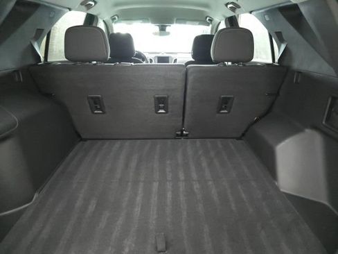 Used 2021 Chevrolet Equinox LT image 8