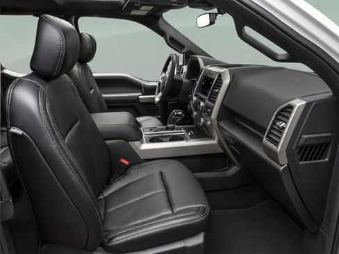 Used 2018 Ford F150 Lariat w/ Equipment Group 501A Mid AWD/4WD image 26