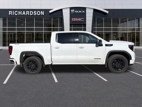Used 2026 GMC Sierra 1500 Elevation AWD/4WD image 7