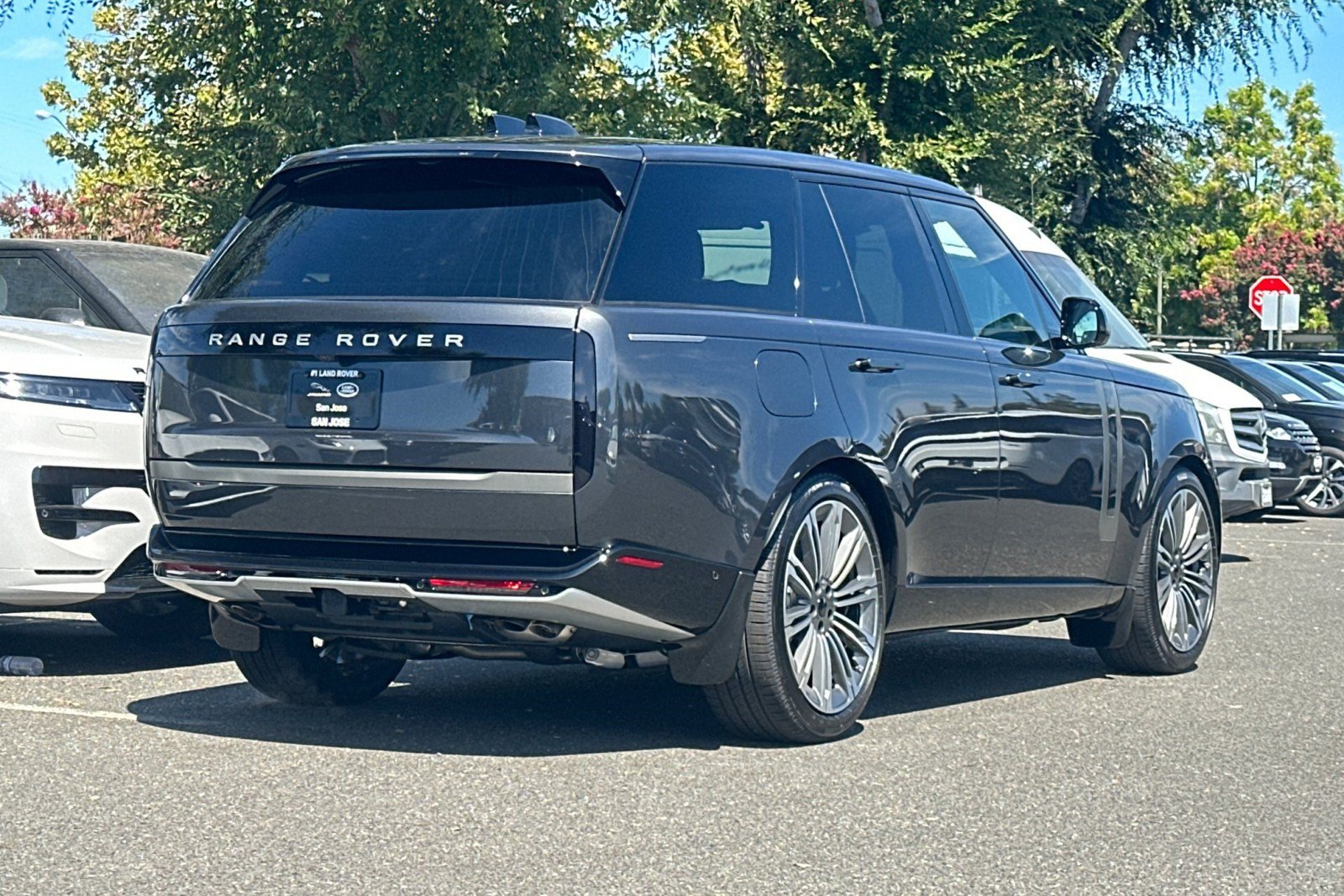 New 2026 Land Rover Range Rover SE AWD/4WD image 10