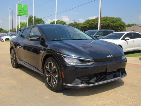 Used 2023 Kia EV6 Wind image 4