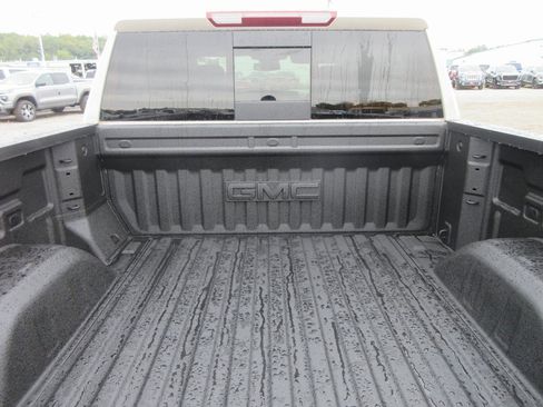 New 2026 GMC Sierra 1500 AT4 w/ AT4 Premium Package image 7