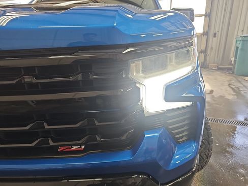Used 2022 Chevrolet Silverado 1500 LT Trail Boss w/ Convenience Package II AWD/4WD image 30