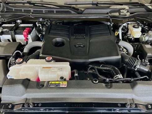 Used 2025 Toyota Tundra 1794 Edition AWD/4WD image 28