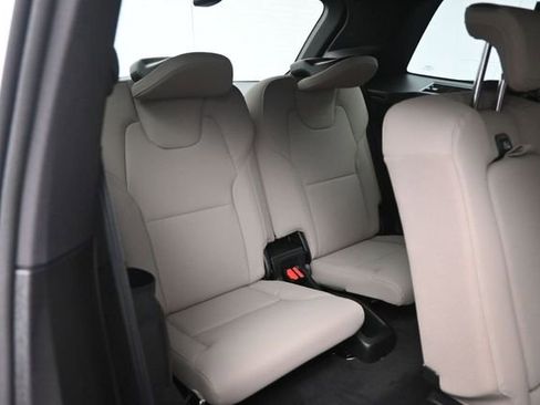New 2026 Volvo XC90 B6 Plus w/ Protection Package Premier AWD/4WD image 26