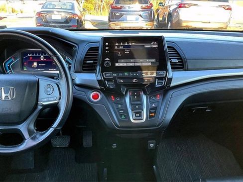 Used 2023 Honda Odyssey EX-L image 16