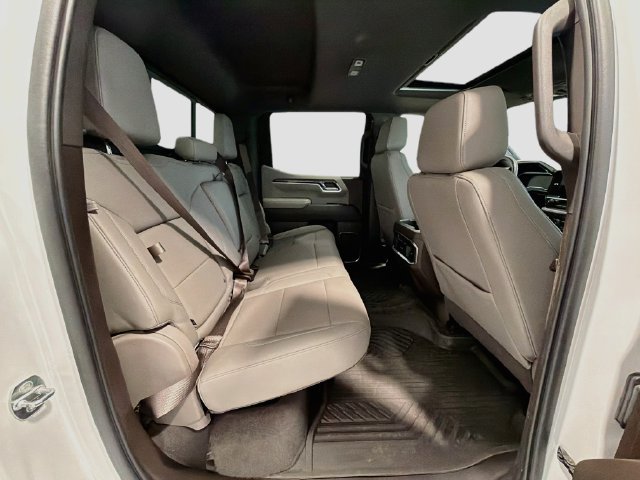 Certified 2022 Chevrolet Silverado 1500 LTZ w/ LTZ Premium Package AWD/4WD image 24