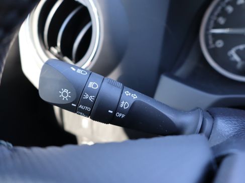 Used 2023 Toyota Tacoma SR5 image 23