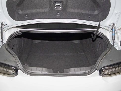 Used 2019 Chevrolet Camaro SS image 13