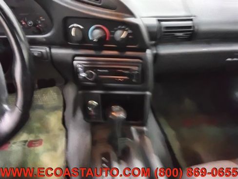 Used 1994 Chevrolet Camaro Z28 RWD image 12