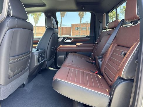 New 2026 GMC Sierra 2500 Denali Ultimate w/ Max Trailering Package AWD/4WD image 25