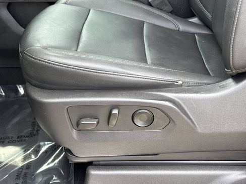 Used 2024 Chevrolet Silverado 1500 LTZ w/ Z71 Off-Road Package AWD/4WD image 14