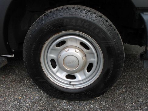 Used 2016 Ford F250 XL RWD image 20