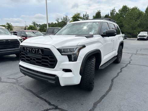 Used 2024 Toyota Sequoia TRD Pro AWD/4WD image 2