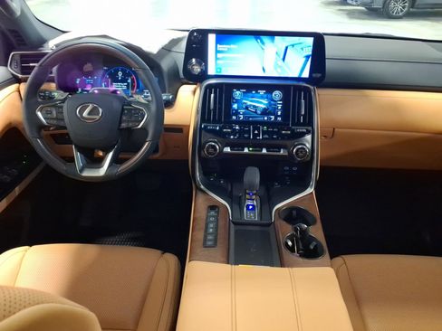 New 2026 Lexus LX 700h Luxury w/ Appearance Package AWD/4WD image 11