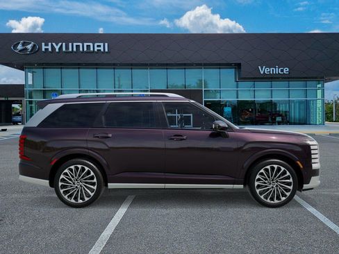 New 2027 Hyundai Palisade Calligraphy FWD image 7