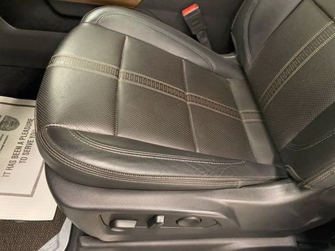 Used 2024 Chevrolet Silverado 2500 High Country w/ High Country Premium Package image 19