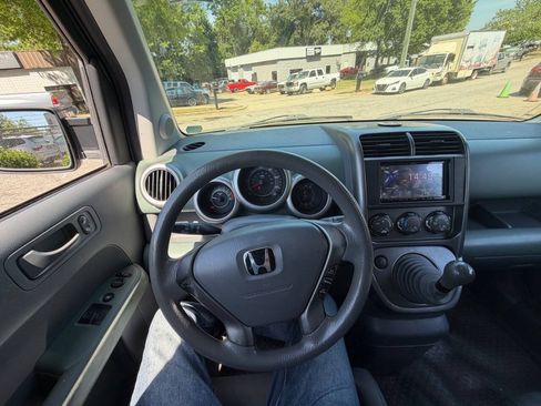 Used 2005 Honda Element EX image 13