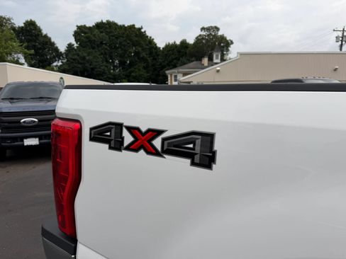 Used 2017 Ford F250 XLT AWD/4WD image 35