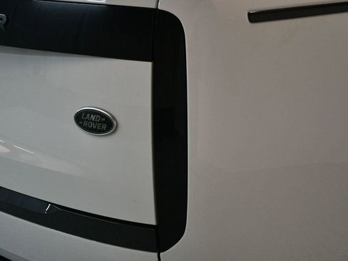 Used 2023 Land Rover Range Rover SE AWD/4WD image 18