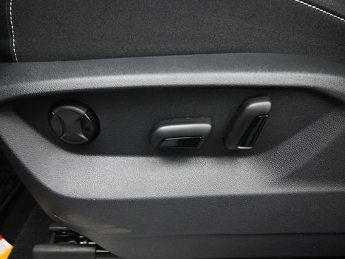 New 2026 Volkswagen Atlas SE FWD image 33