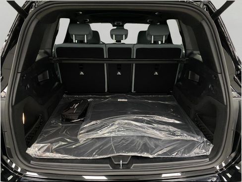 New 2026 Mercedes-Benz GLB 250 4MATIC image 5