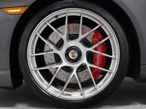 Used 2019 Porsche 911 Turbo image 39