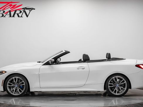 Used 2021 BMW M440i Convertible w/ Premium Package image 2
