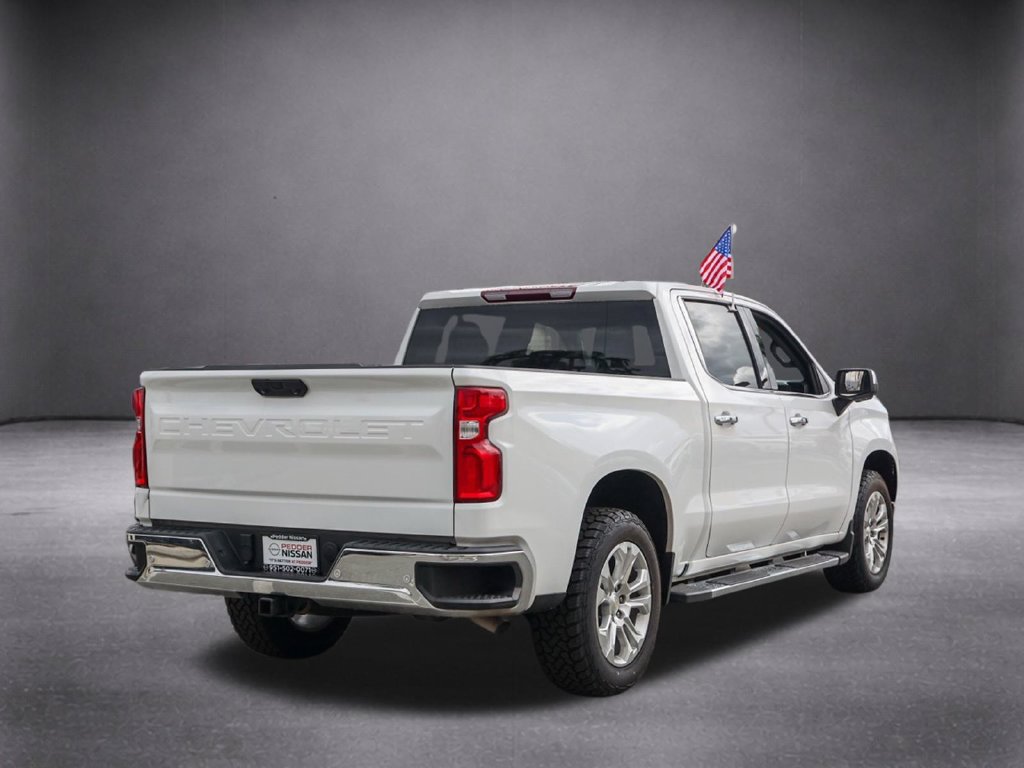 Used 2023 Chevrolet Silverado 1500 LTZ AWD/4WD image 4