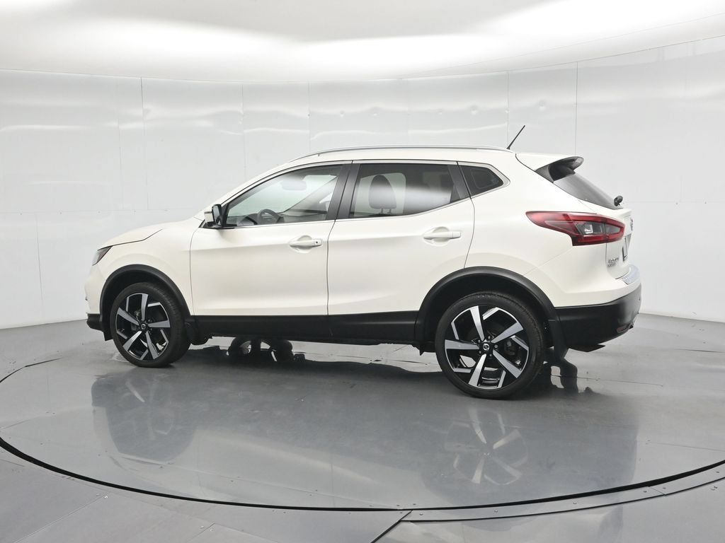 Used 2020 Nissan Rogue Sport SL w/ Premium Package FWD image 7