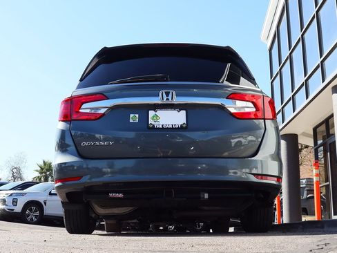 Used 2019 Honda Odyssey EX-L image 11