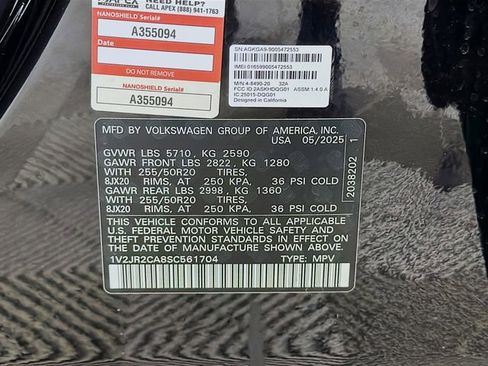 New 2025 Volkswagen Atlas SE image 33