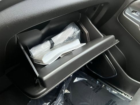 Used 2019 GMC Yukon SLT image 37